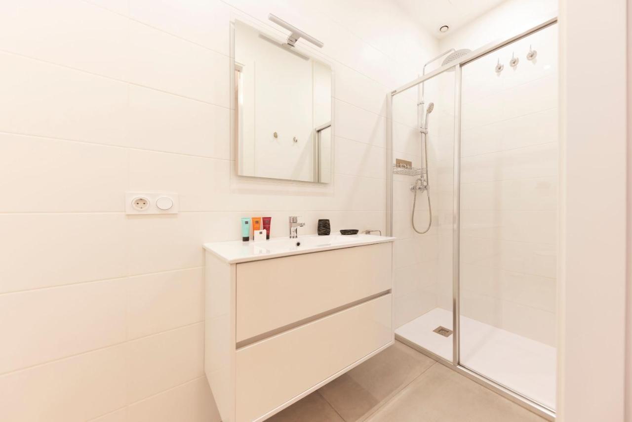 Appartement Bravissimo Riu Onyar à Gérone Extérieur photo