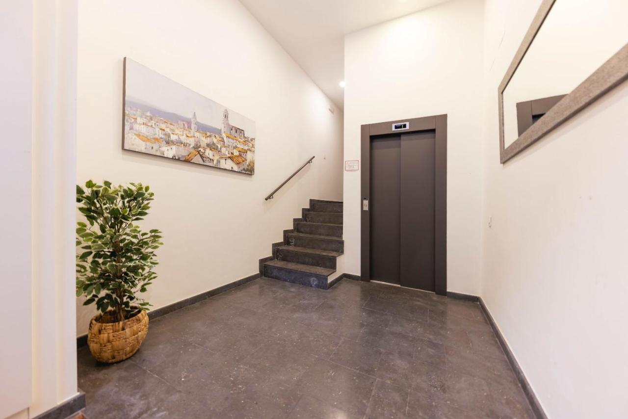 Appartement Bravissimo Riu Onyar à Gérone Extérieur photo